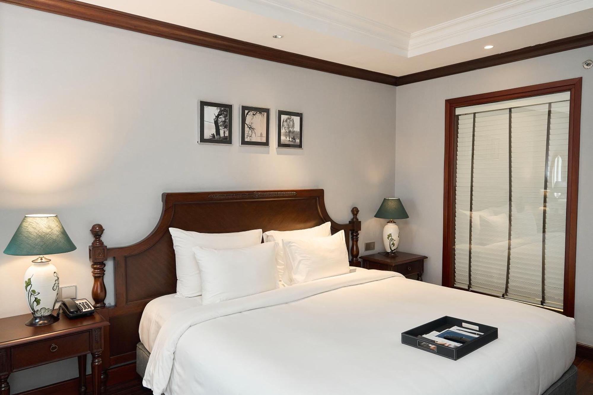 Hotel La Sinfonia Majesty And Hanoi